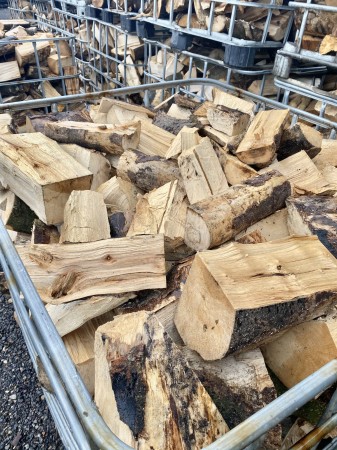 Air Dried Hardwood Logs IBC (Cubic Metre)